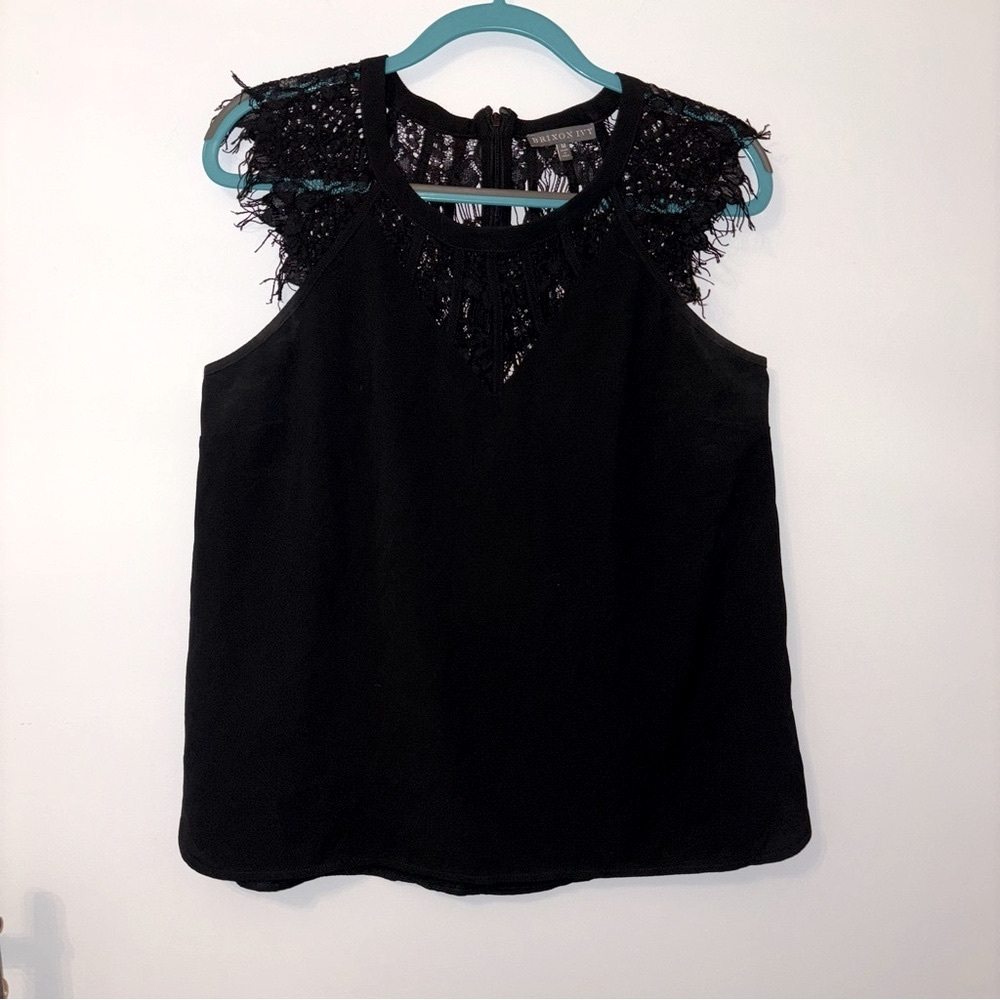 Brixon Ivy Black Lace Accent Tanktop Blouse - M